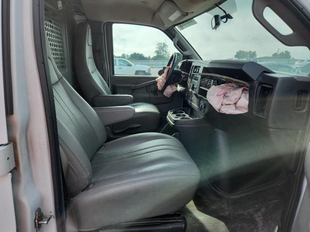 2020 Chevrolet Express G2500