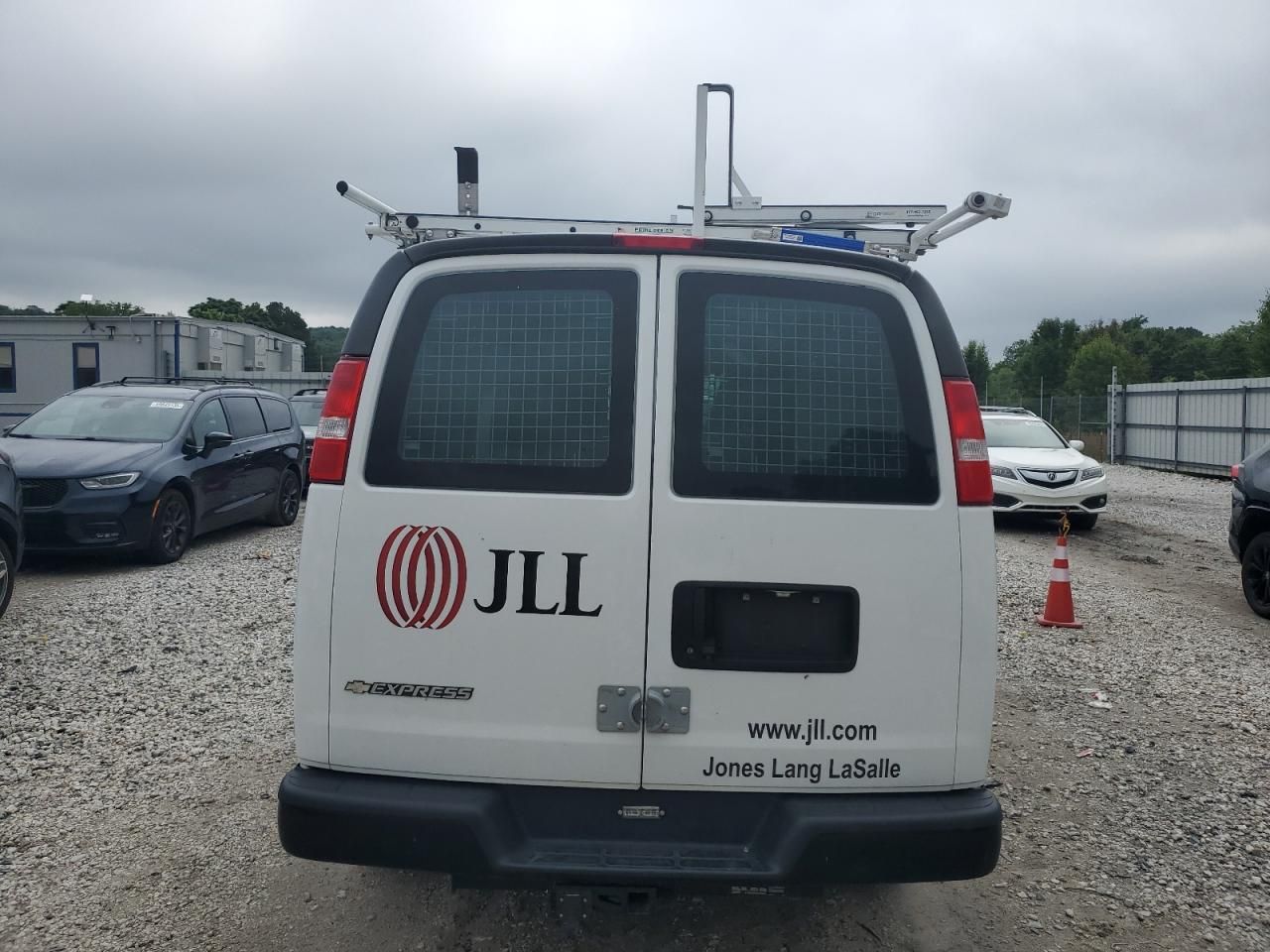 2021 Chevrolet Express G2500