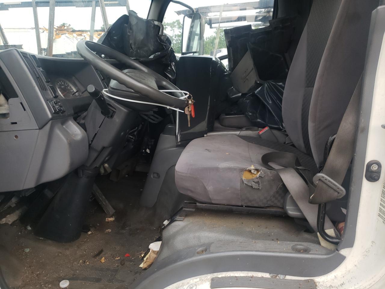 2015 Isuzu NPR HD