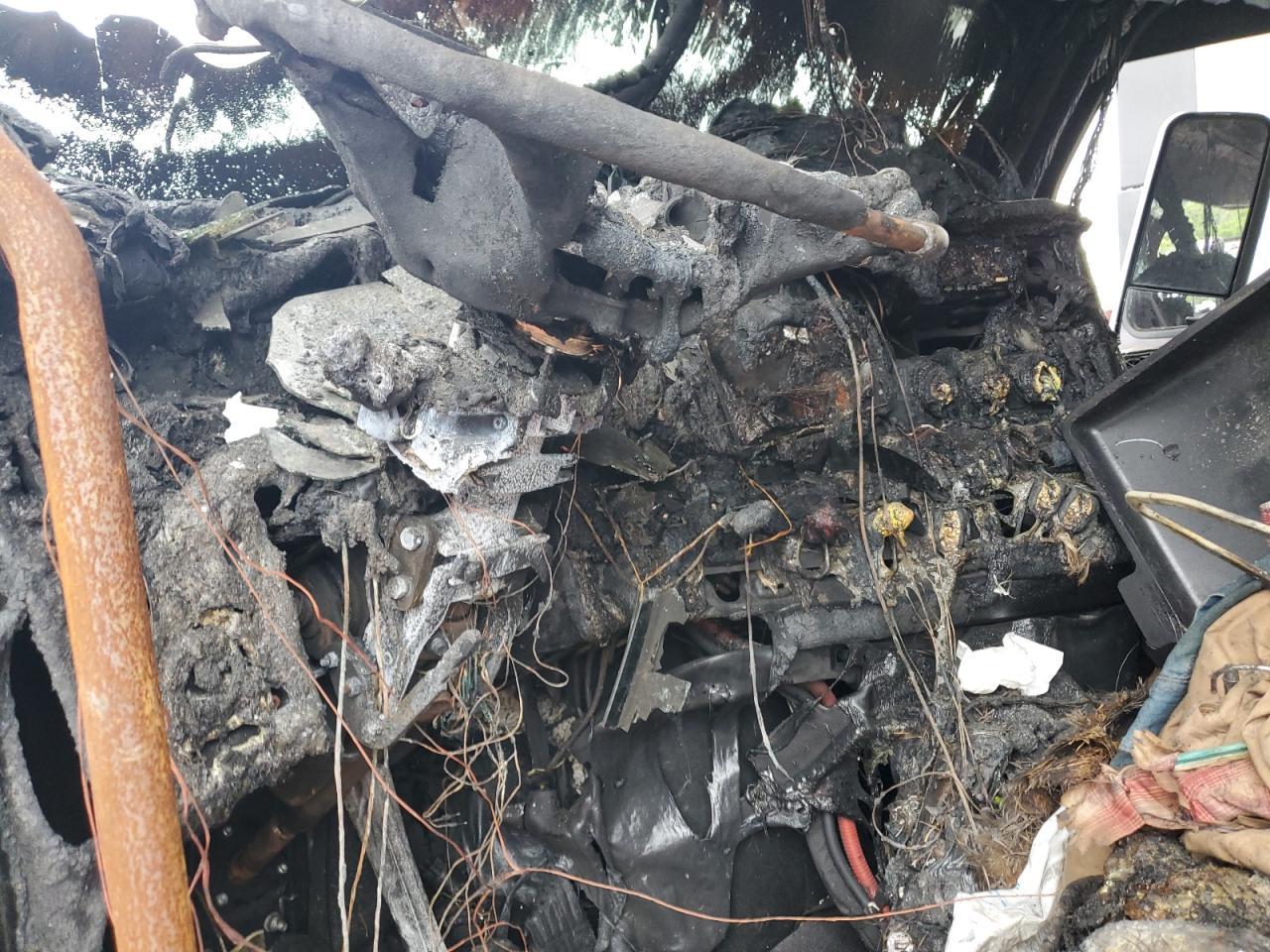 2025 Freightliner Cascadia 126