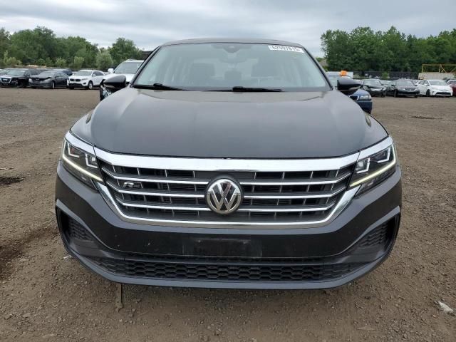 2020 Volkswagen Passat R-Line
