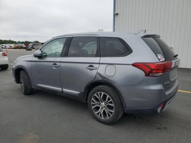 2020 Mitsubishi Outlander se