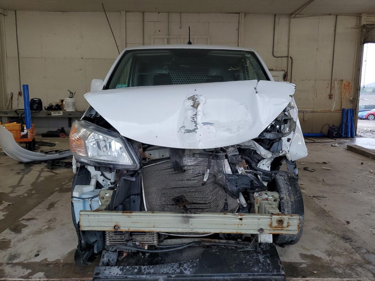 2015 Nissan NV200 2.5S