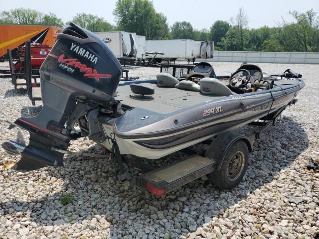 2007 Stratos Boat