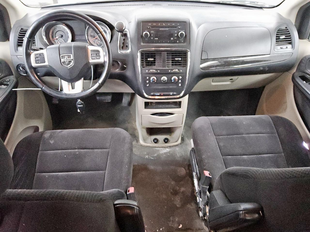 2014 Dodge Grand Caravan se