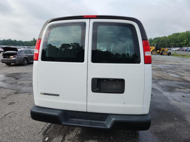 2020 Chevrolet Express G2500