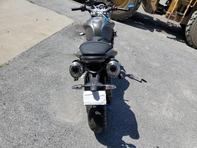 2010 Triumph Street Triple R