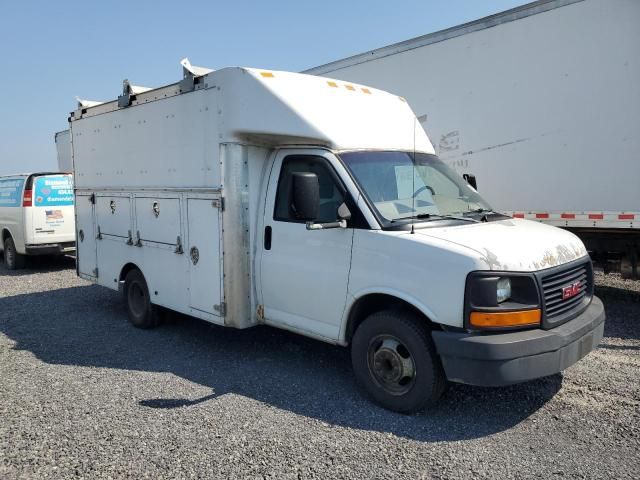 2005 GMC Savana Cutaway G3500