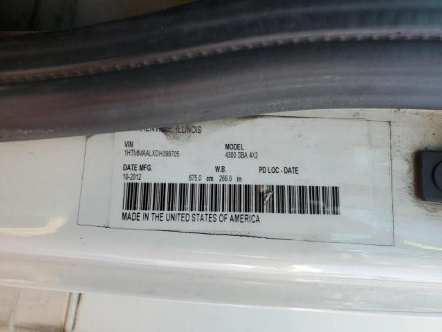 2013 International 4000 4300