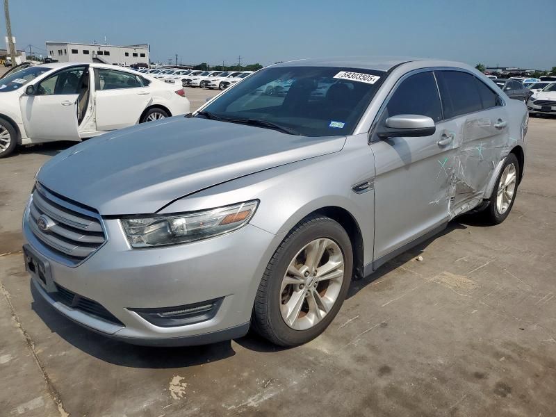 2013 Ford Taurus SEL