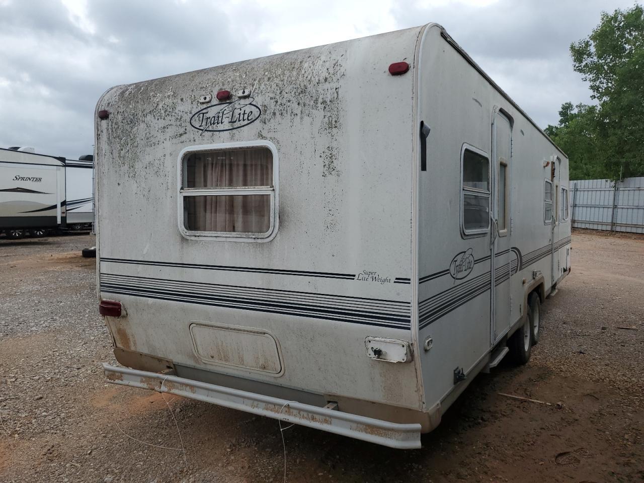 1999 Trail Lite Camper Recreational Vehicle (RV)