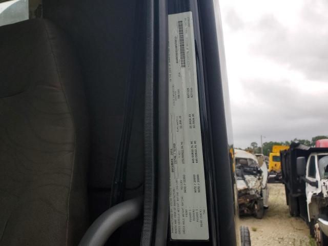 2016 Volvo VN VNL