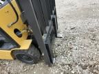 2004 Caterpillar Forklift