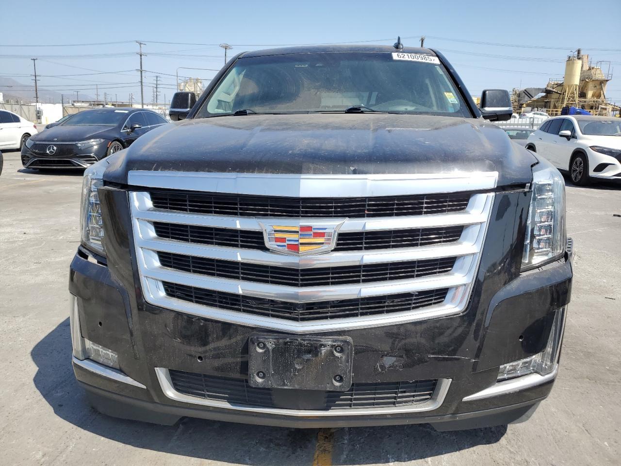 2019 Cadillac Escalade esv Luxury