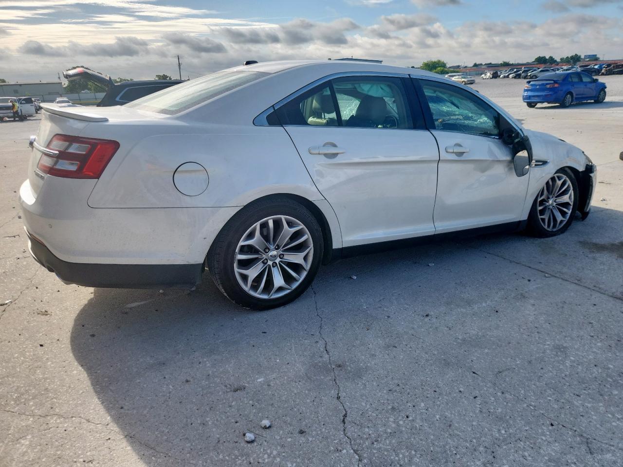 2014 Ford Taurus Limited