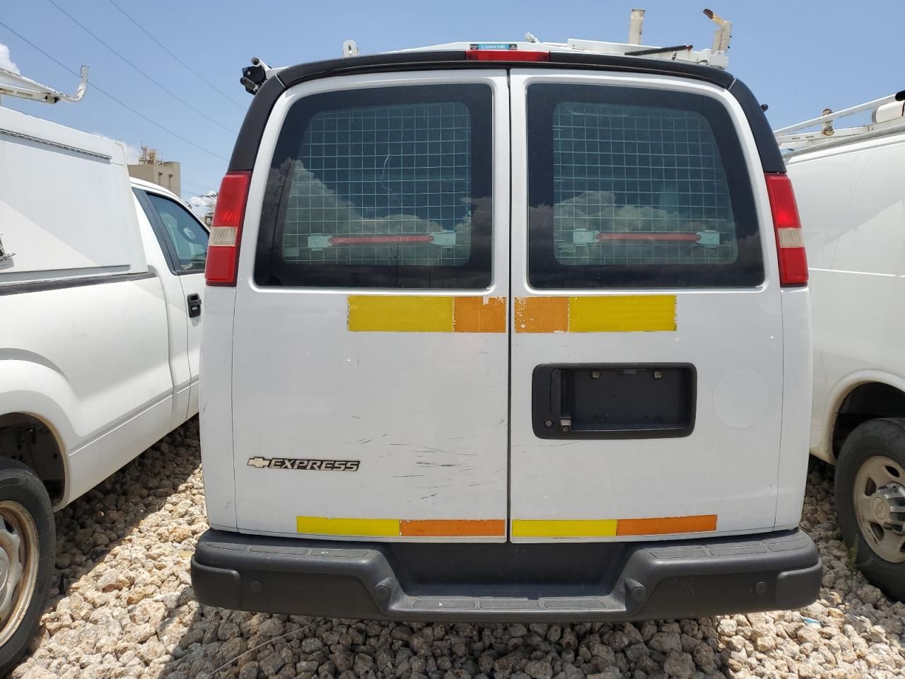 2018 Chevrolet Express G2500