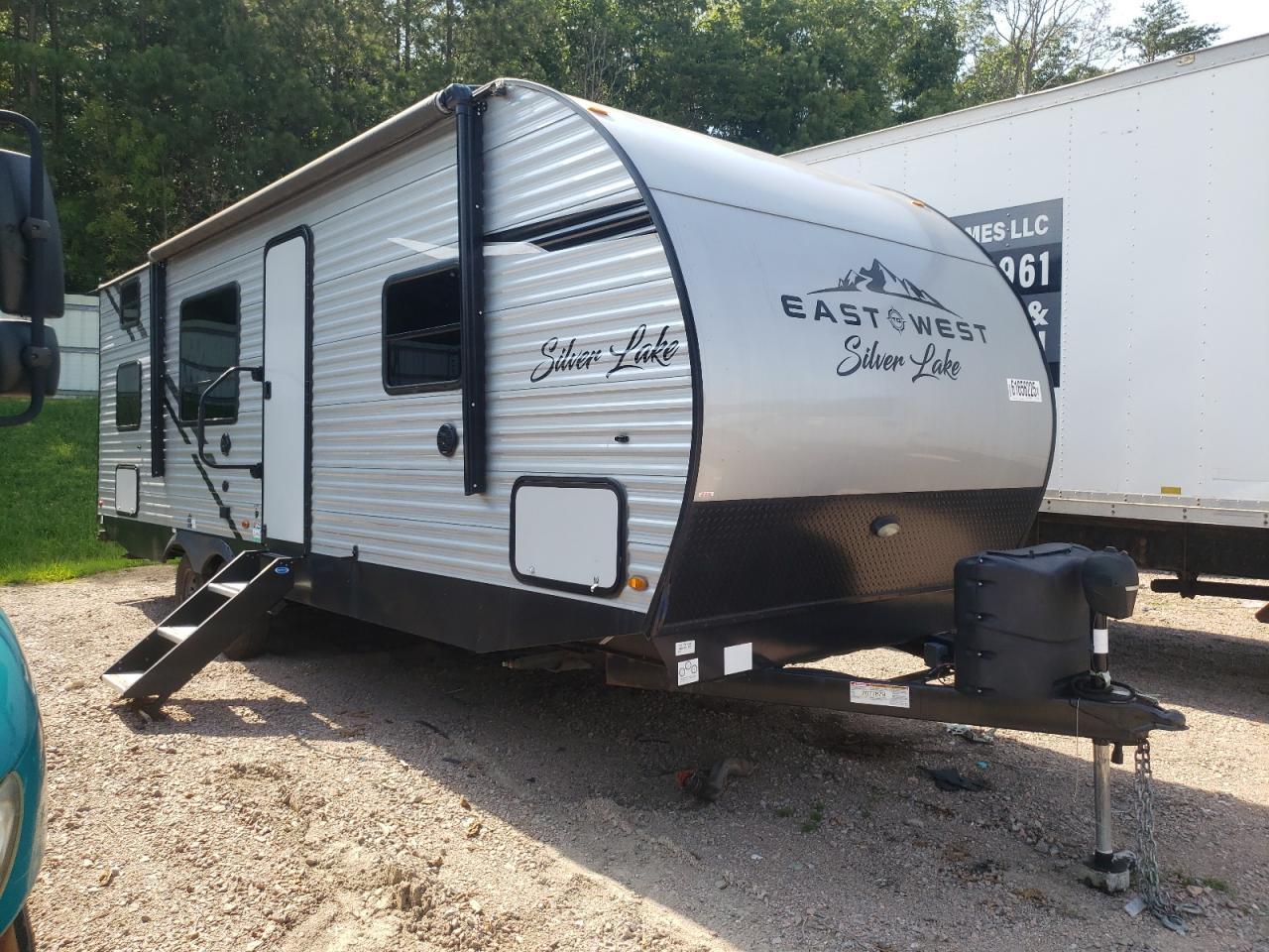 2022 Foresriver Silver Lake Towable