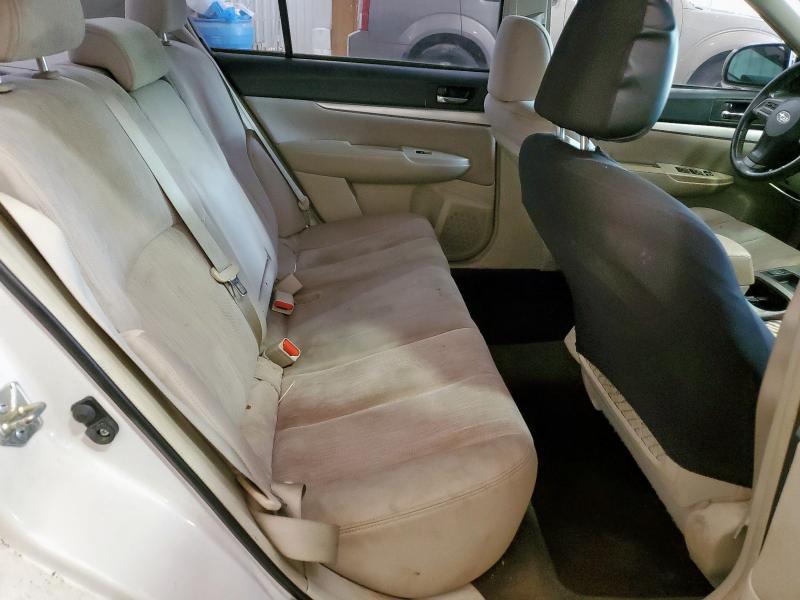2014 Subaru Legacy 2.5i Premium