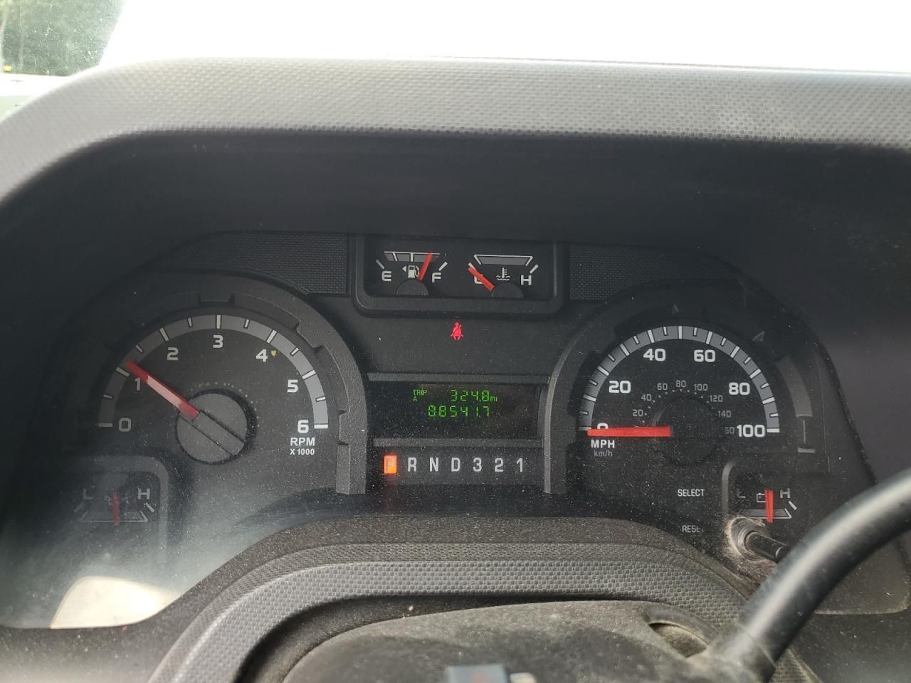 2010 Ford Econoline E350 Super Duty Cutaway Van