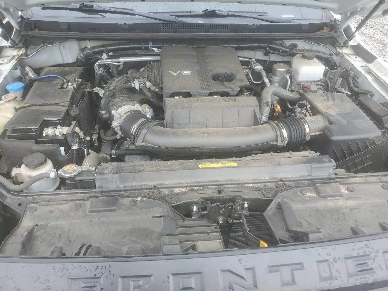 2023 Nissan Frontier s