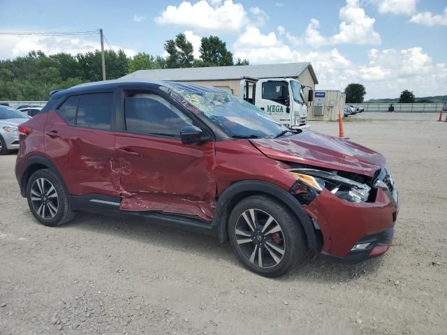 2019 Nissan Kicks s