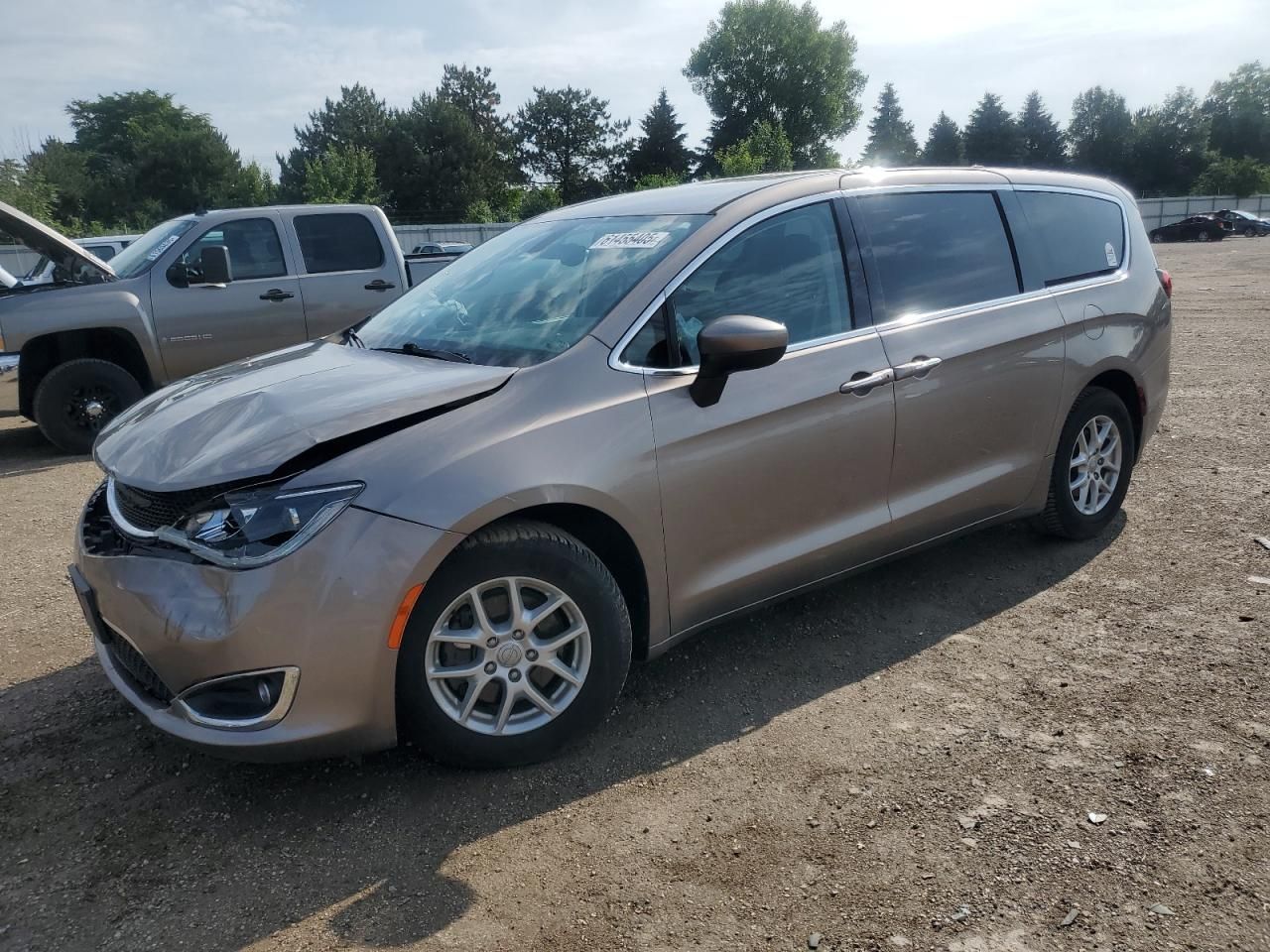 2017 Chrysler Pacifica Touring l