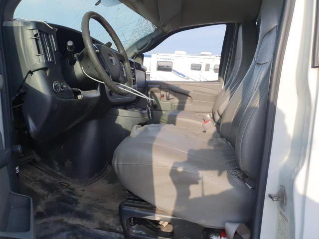 2012 GMC Savana Cutaway G3500