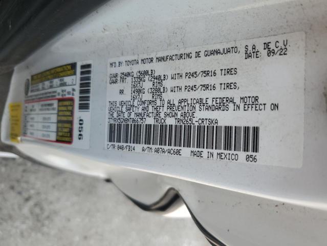 2022 Toyota Tacoma sr