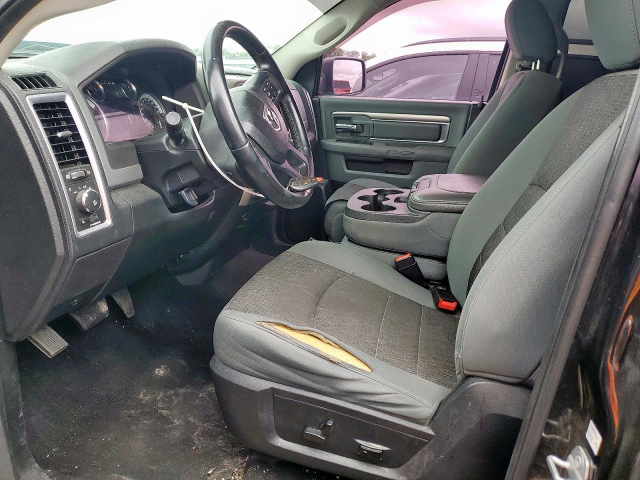 2016 Dodge RAM 1500 SLT