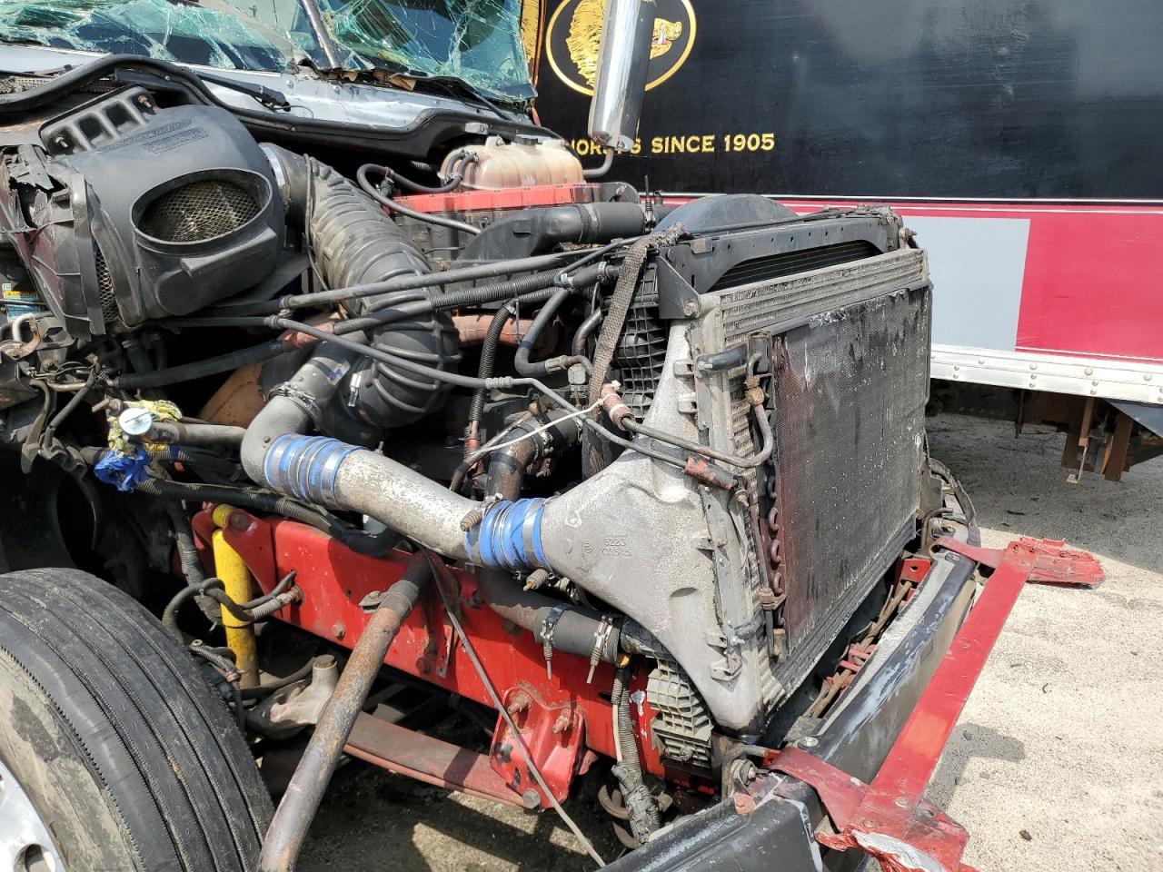 2001 Freightliner Century Class 120 Semi Truck