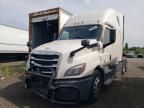 2019 Freightliner Cascadia 126