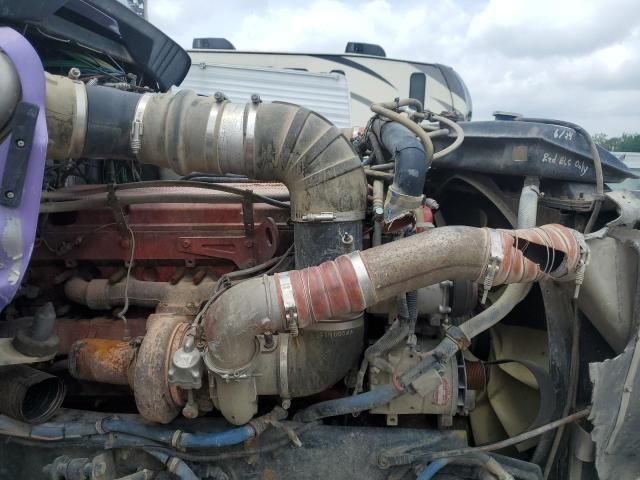 2005 Kenworth T800 Semi Truck