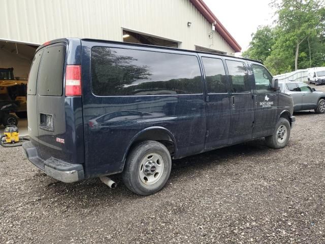 2012 GMC Savana G3500 LT