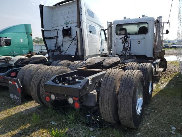 2023 Peterbilt 389 Semi Truck