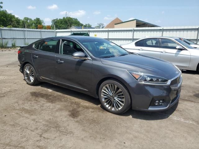 2018 KIA Cadenza Luxury