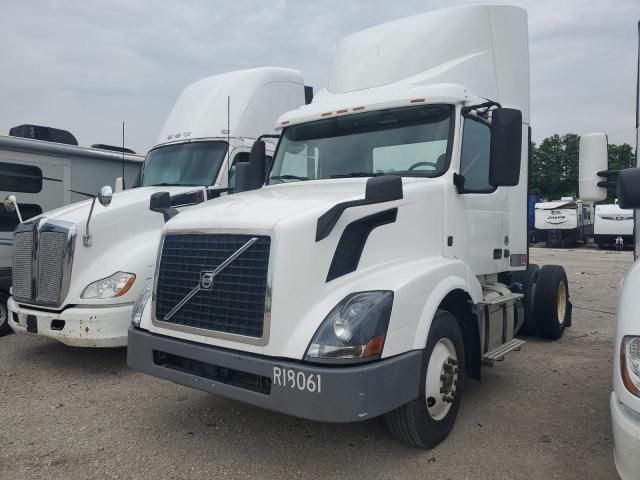 2016 Volvo VNL Semi Truck