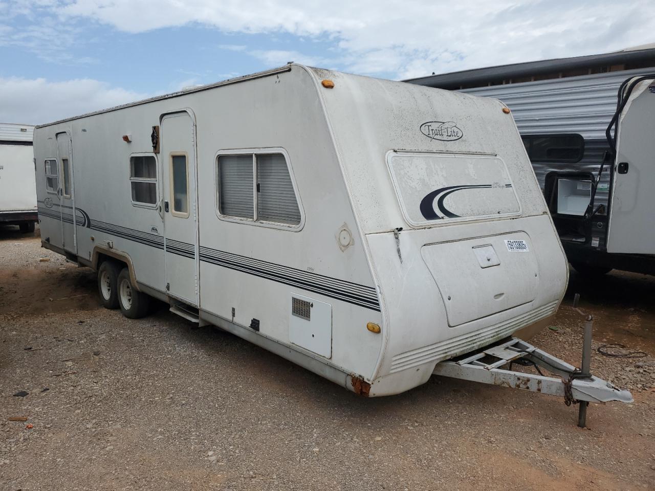 1999 Trail Lite Camper Recreational Vehicle (RV)