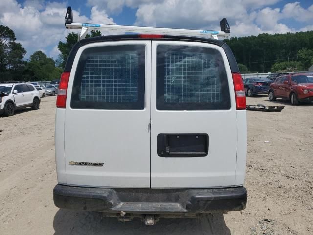 2024 Chevrolet Express G2500