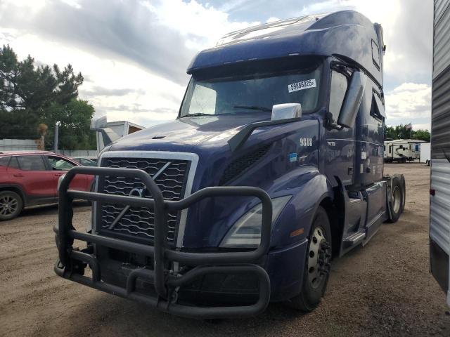2020 Volv O VNL Semi Truck
