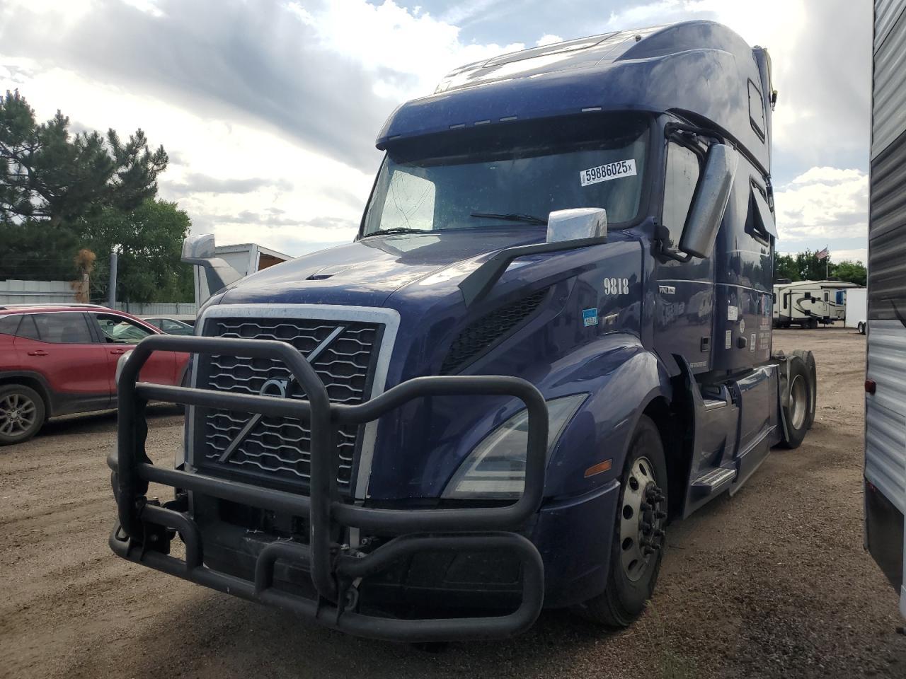 2020 Volv O VNL Semi Truck