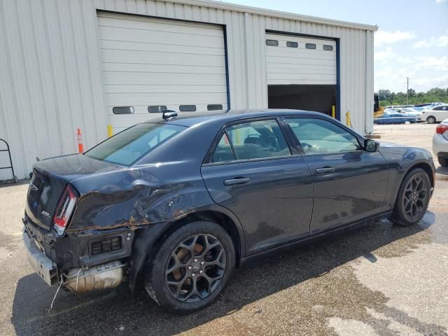 2019 Chrysler 300 s