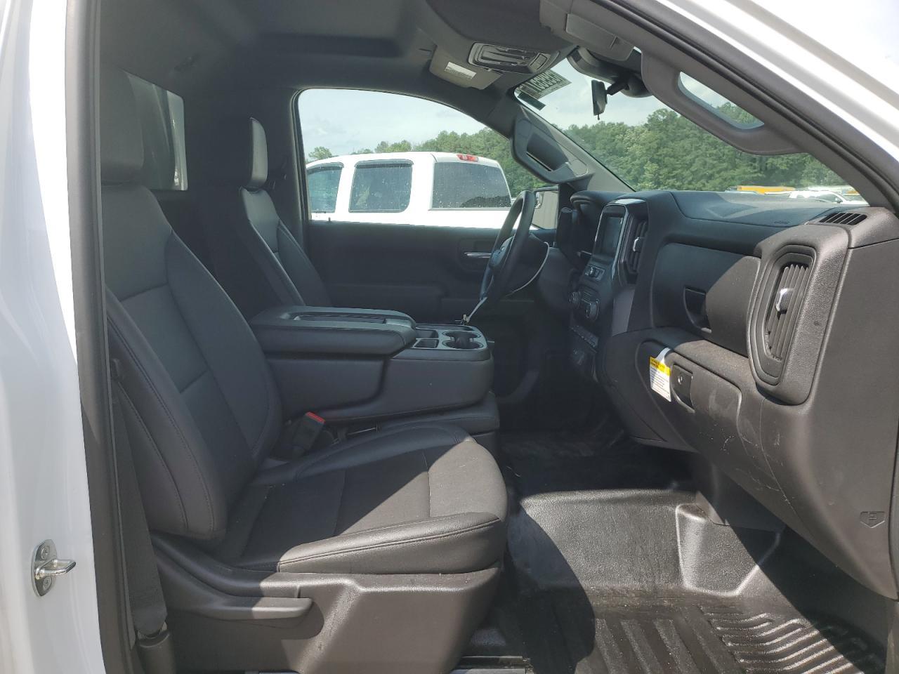 2023 Chevrolet Silverado C1500