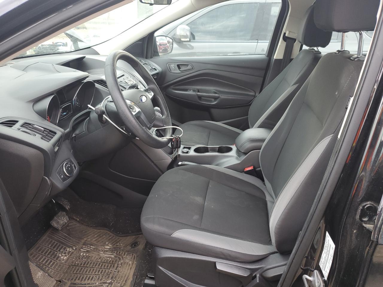 2015 Ford Escape s