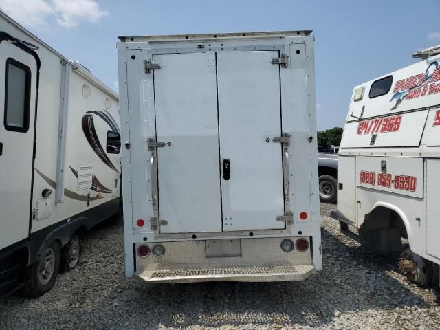 2022 Ford Econoline E350 Super Duty Cutaway Van