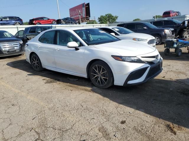 2021 Toyota Camry SE