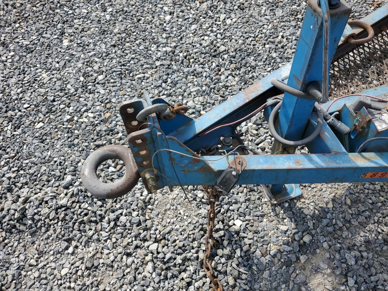 2003 Charmac 2003 Charles Machine Works S7B Tilt Deck Equipment