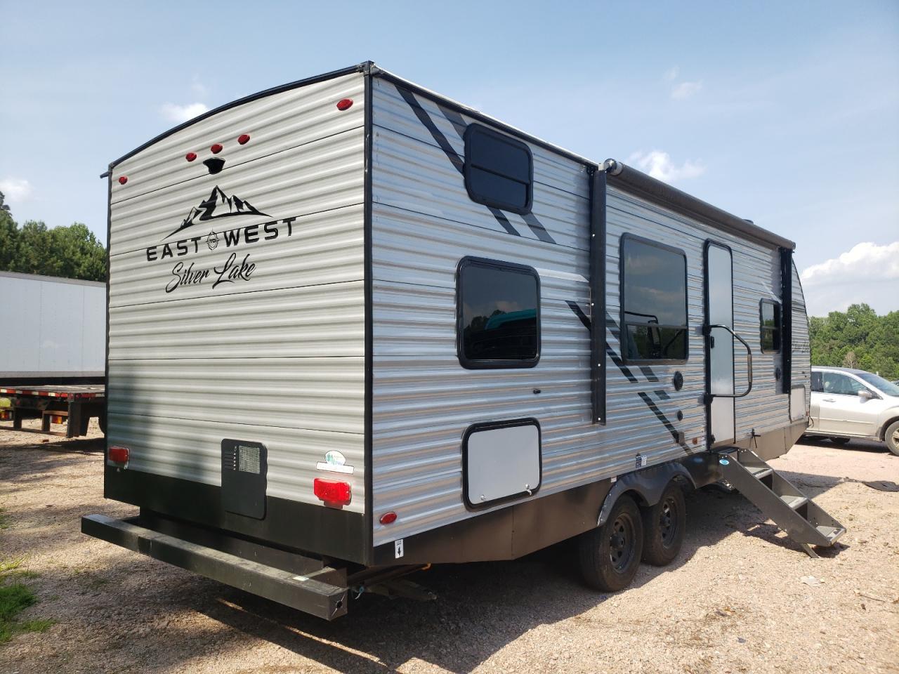 2022 Foresriver Silver Lake Towable