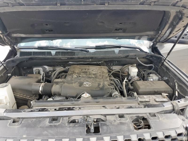 2023 Toyota Tundra Crewmax SR5