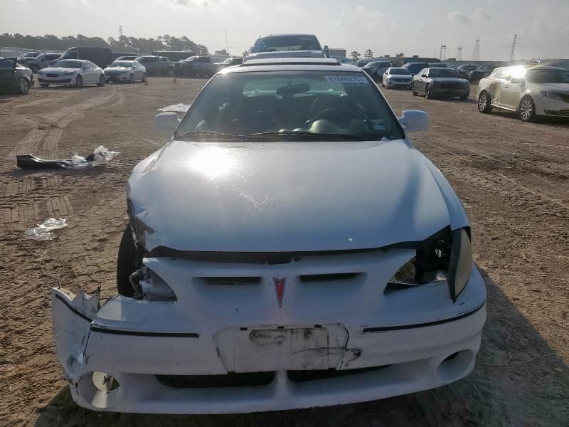 2001 Pontiac Grand AM GT1