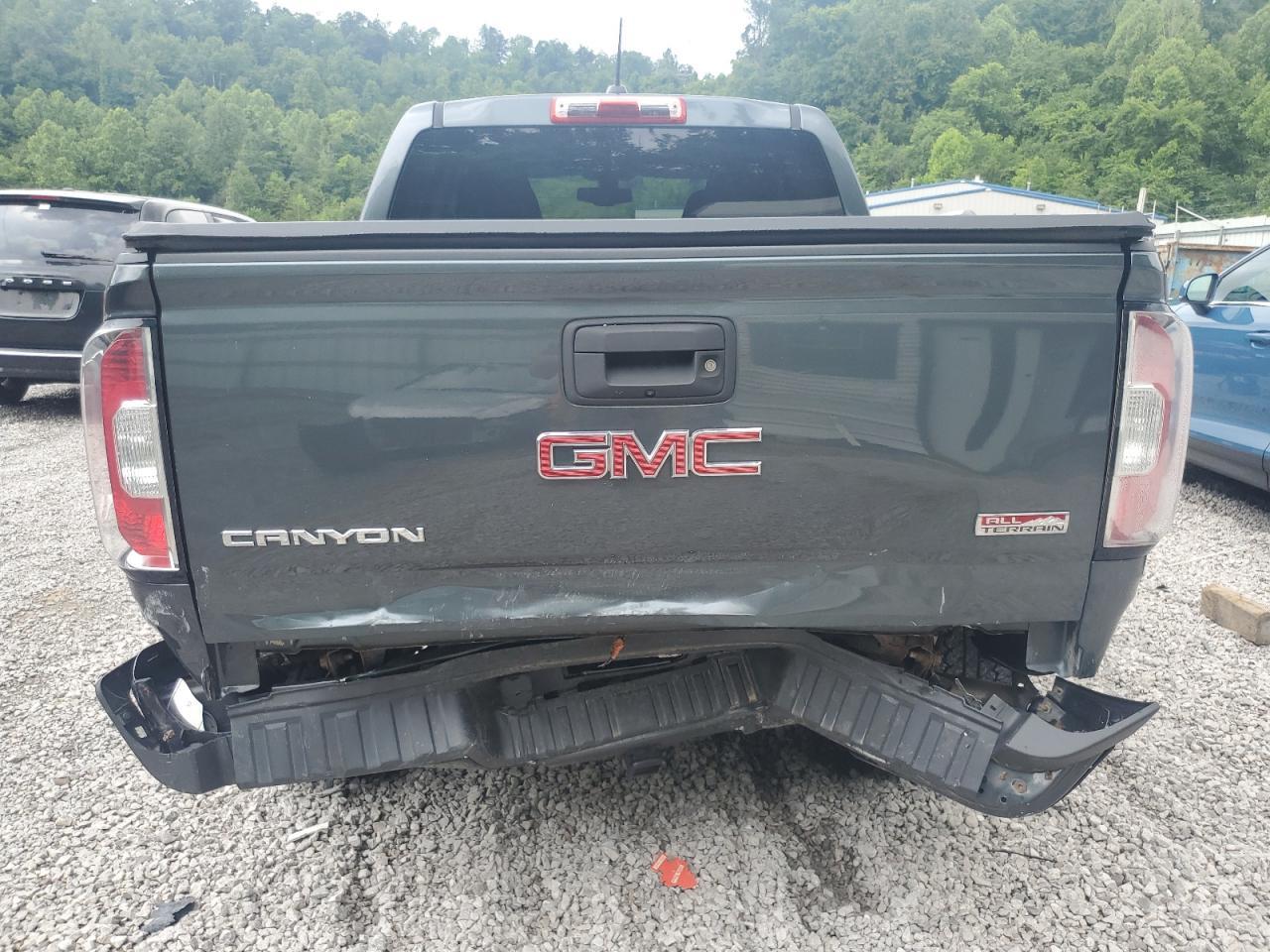2015 GMC Canyon SLE